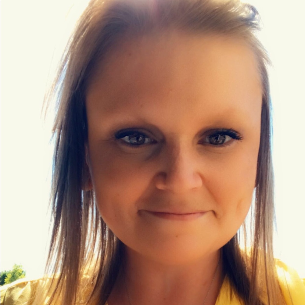 Meet your Posher, Haley